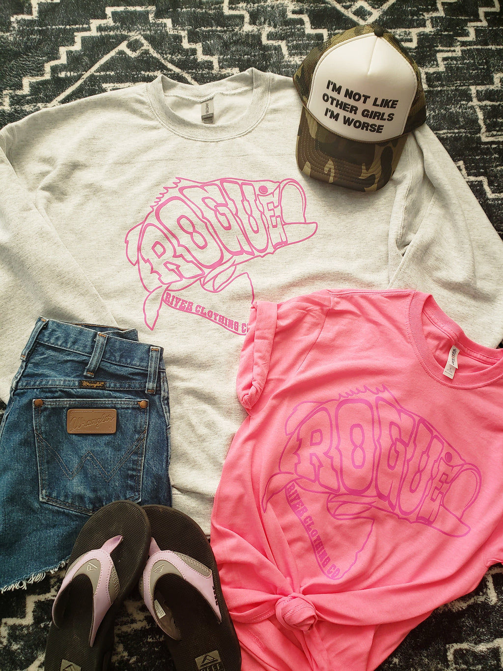 Lip Ripper Tee Neon Pink